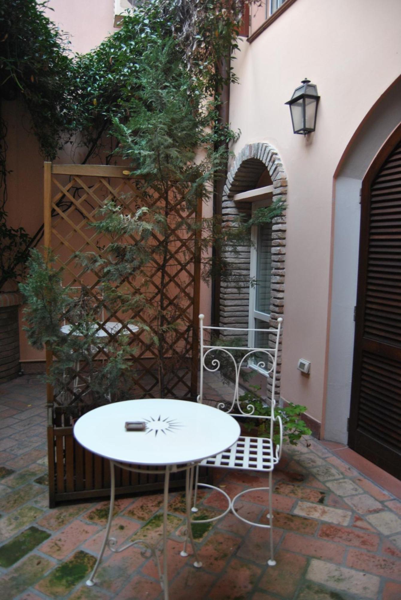 Mondo Antico B&B Cesena Bagian luar foto