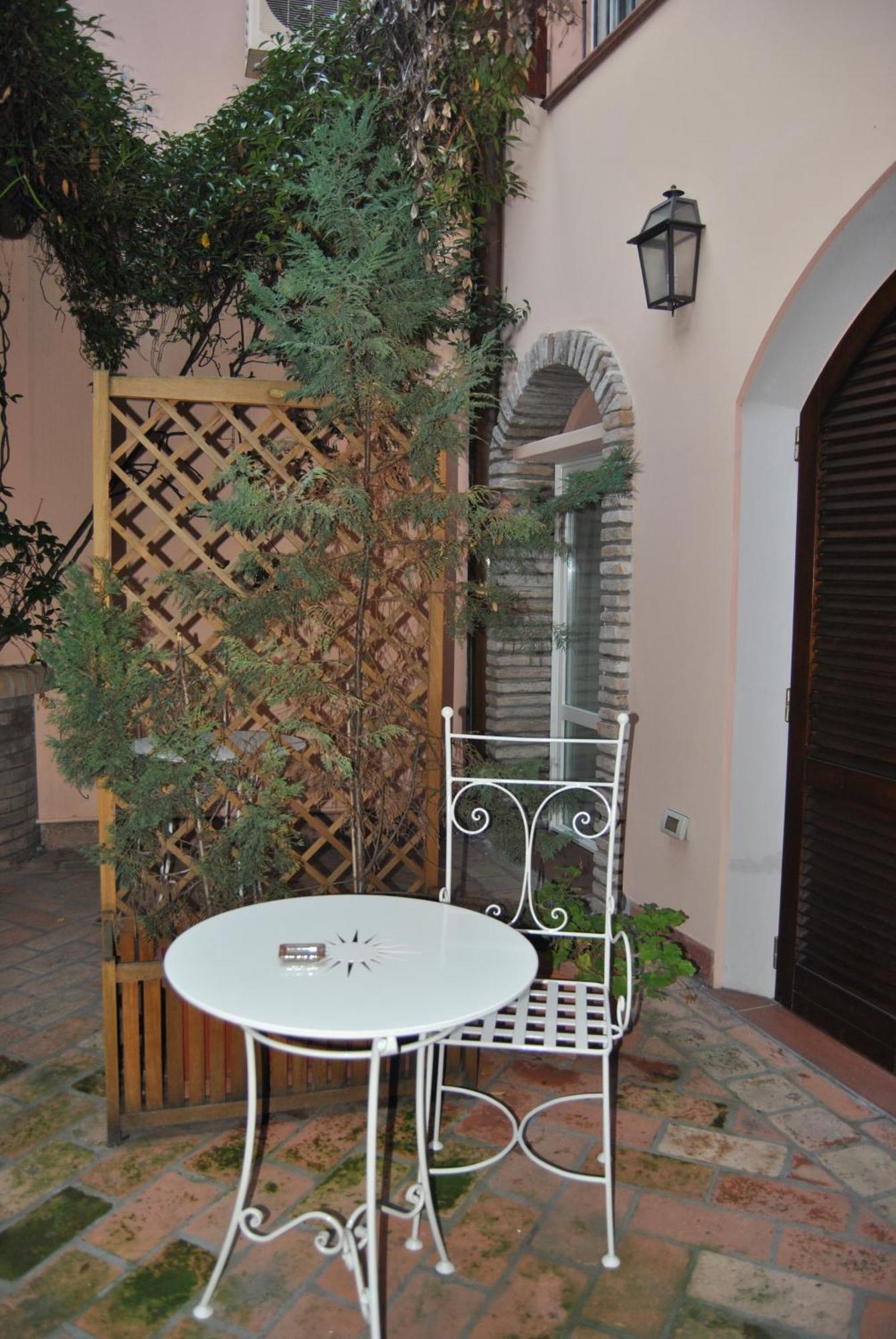 Mondo Antico B&B Cesena Bagian luar foto