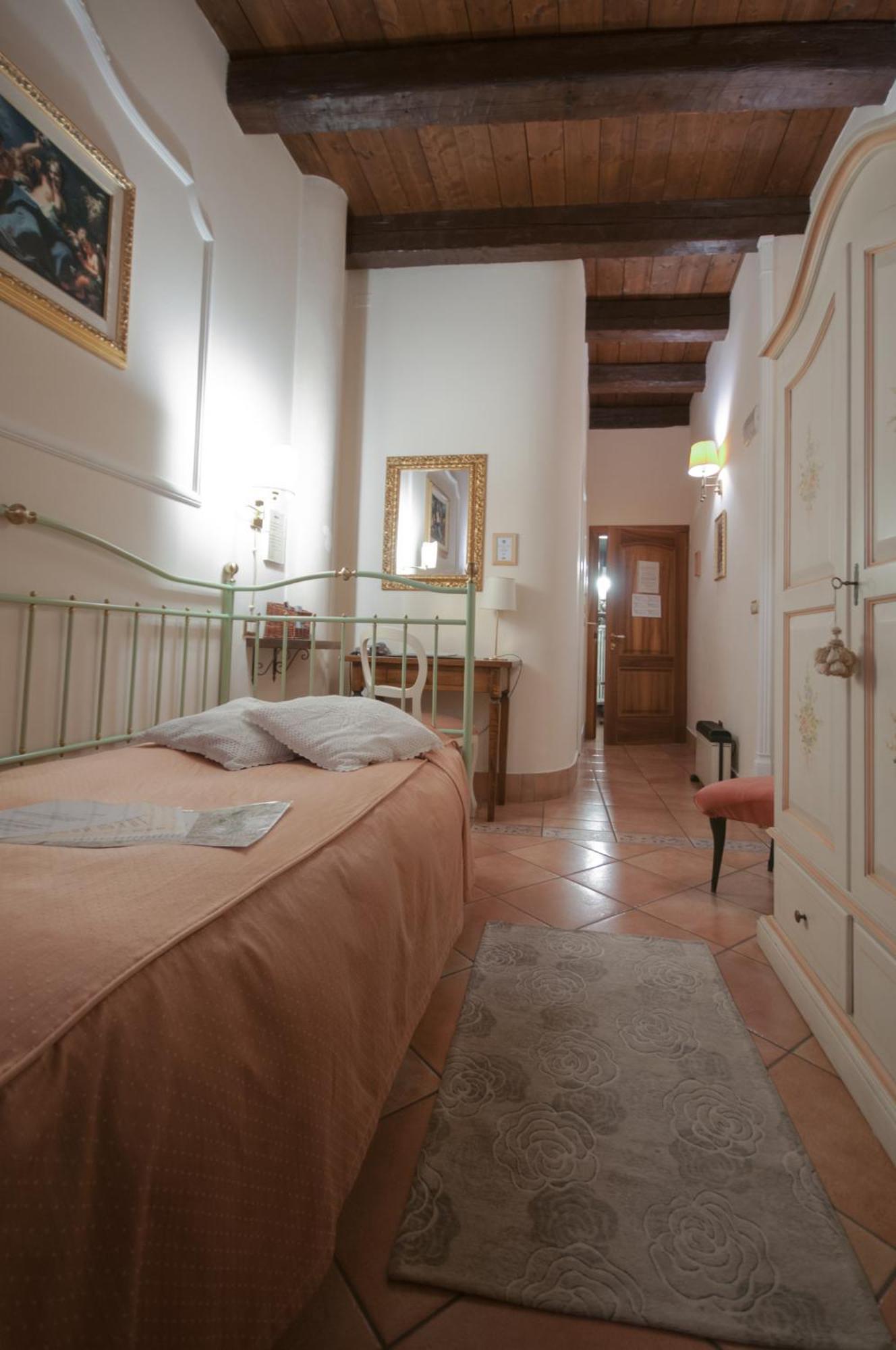 Mondo Antico B&B Cesena Bagian luar foto